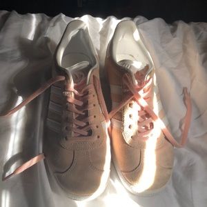 Adidas Women’s Gazelle Shoes